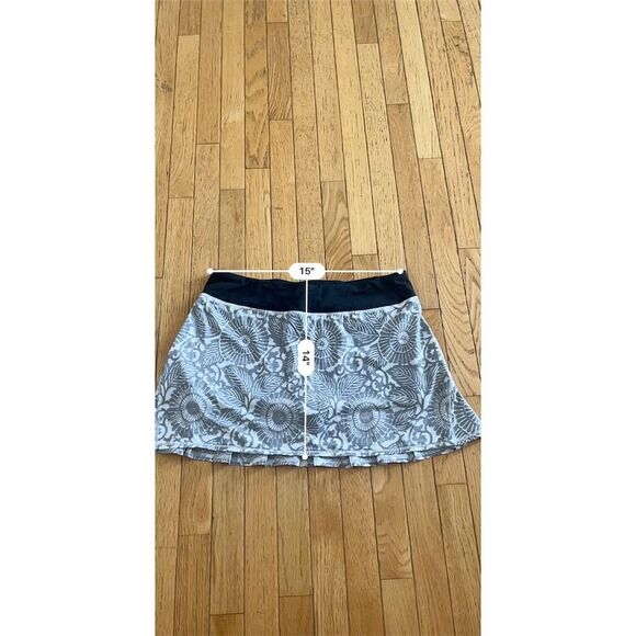 Lululemon Women's Floral Pleated Skort Size 10 Tall Multicolor - Picture 2 of 6